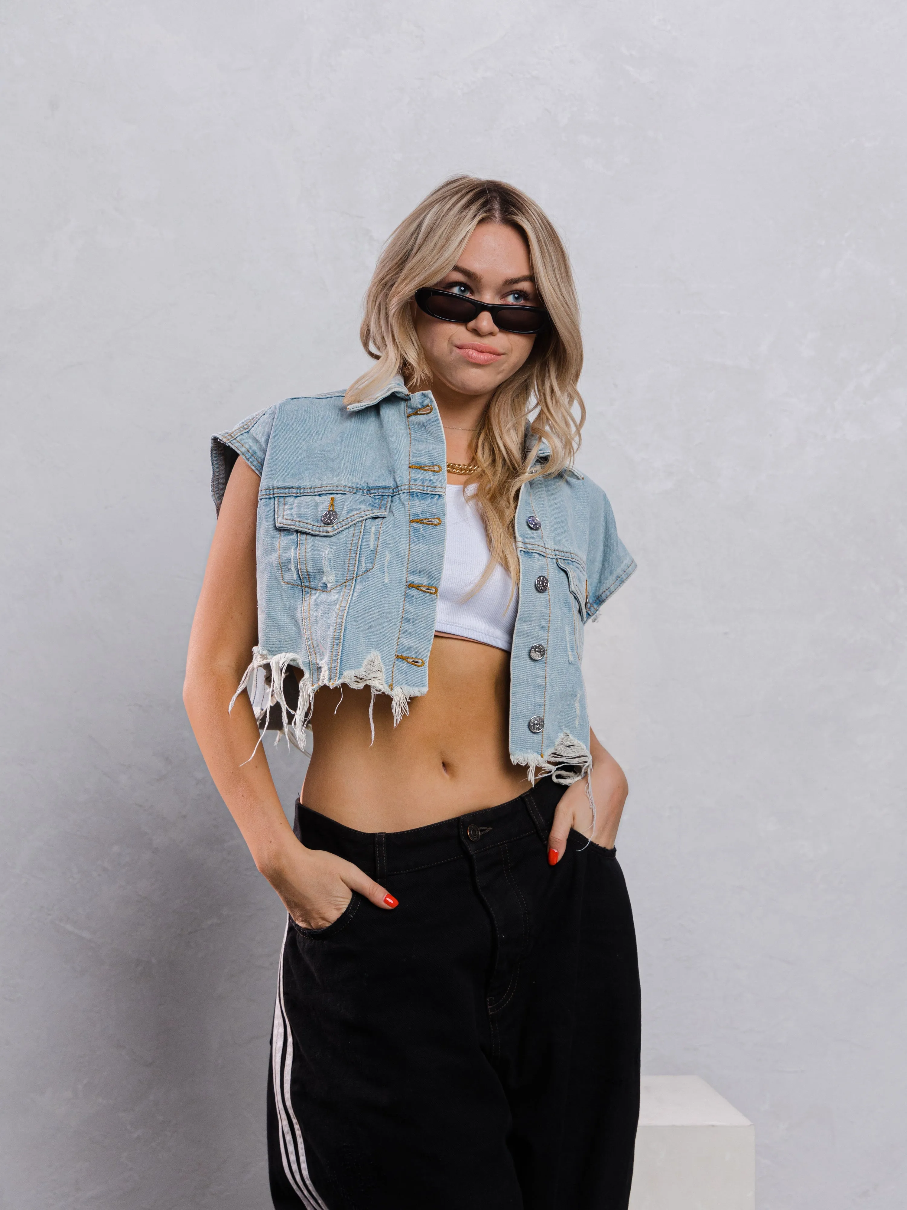 CITY OF ANGELES Crop Denim Vest