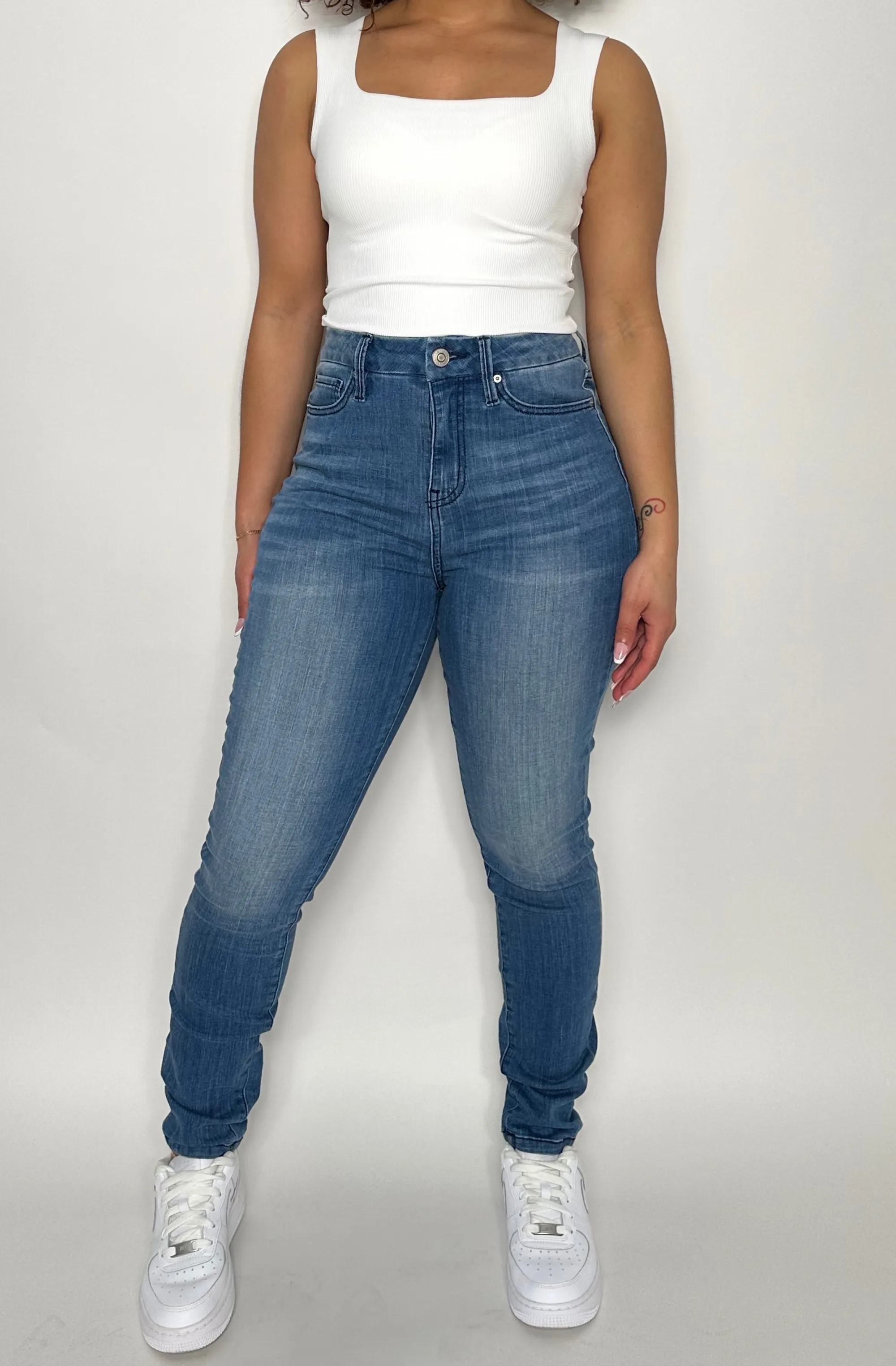Curved High-Rise Jeans