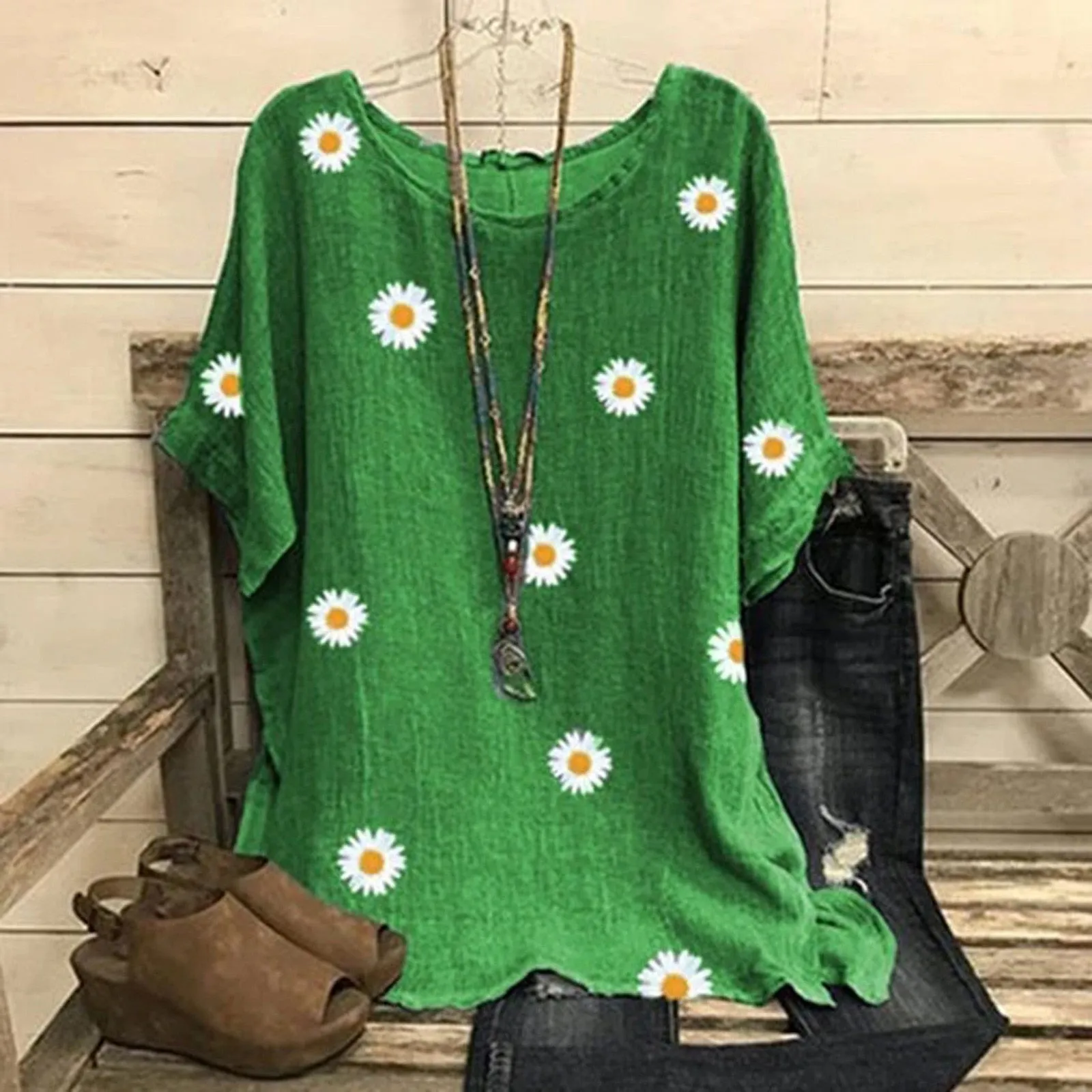 Funki Buys | Shirts | Women's Plus Fashion Daisy Print Blouse