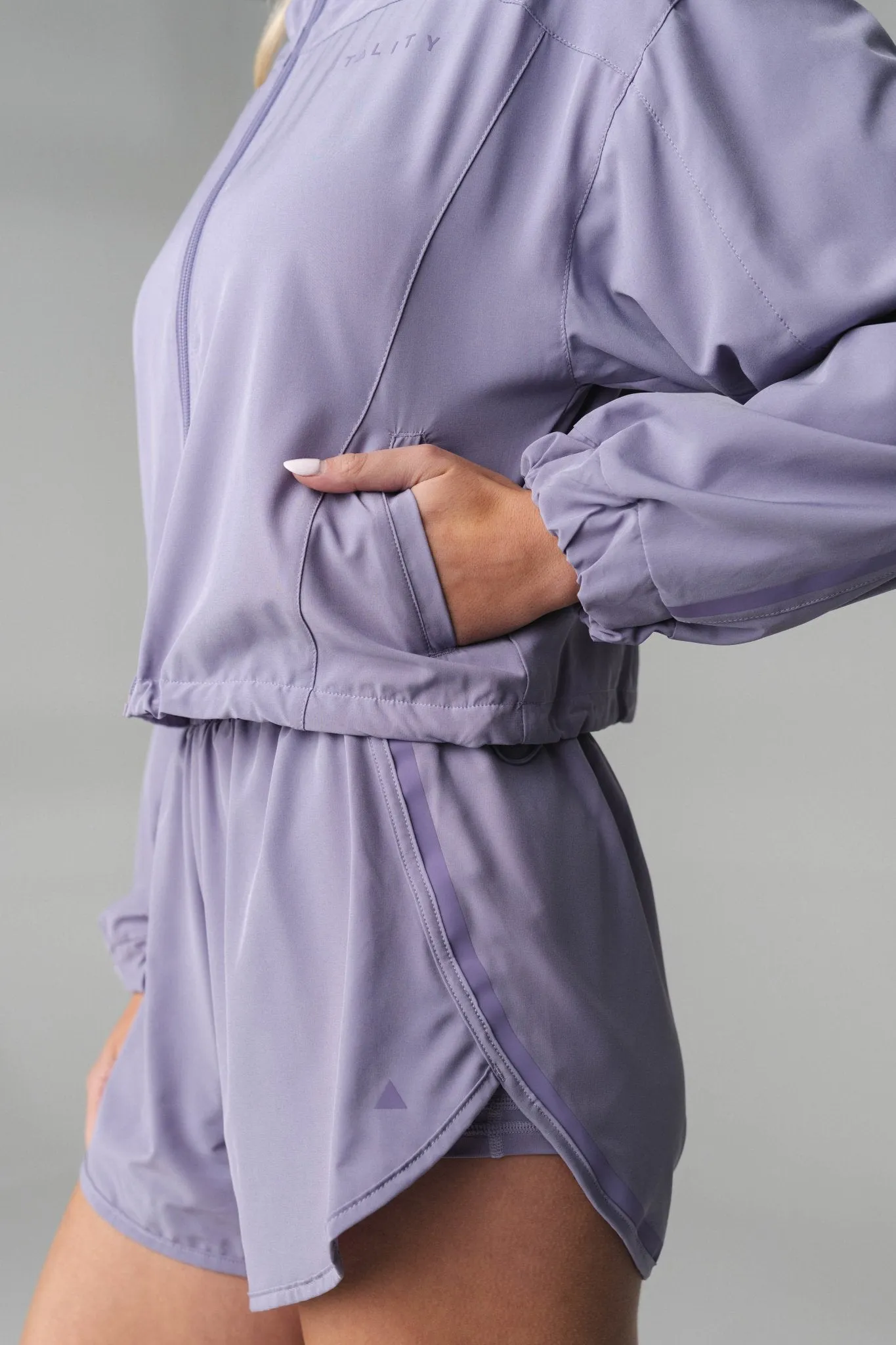 Vitality Breeze® Windbreaker - Ashberry