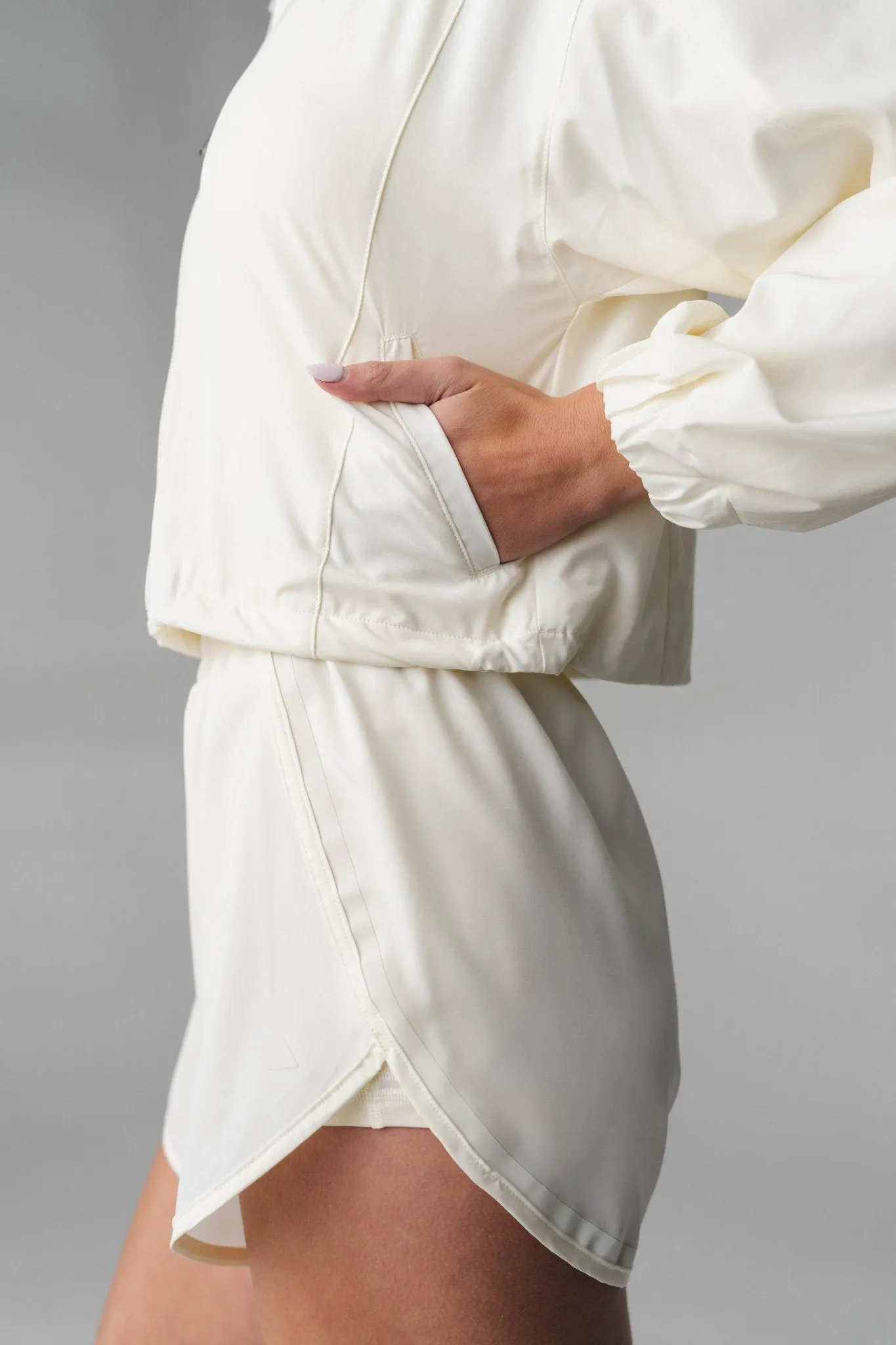 Vitality Breeze® Windbreaker - Oat