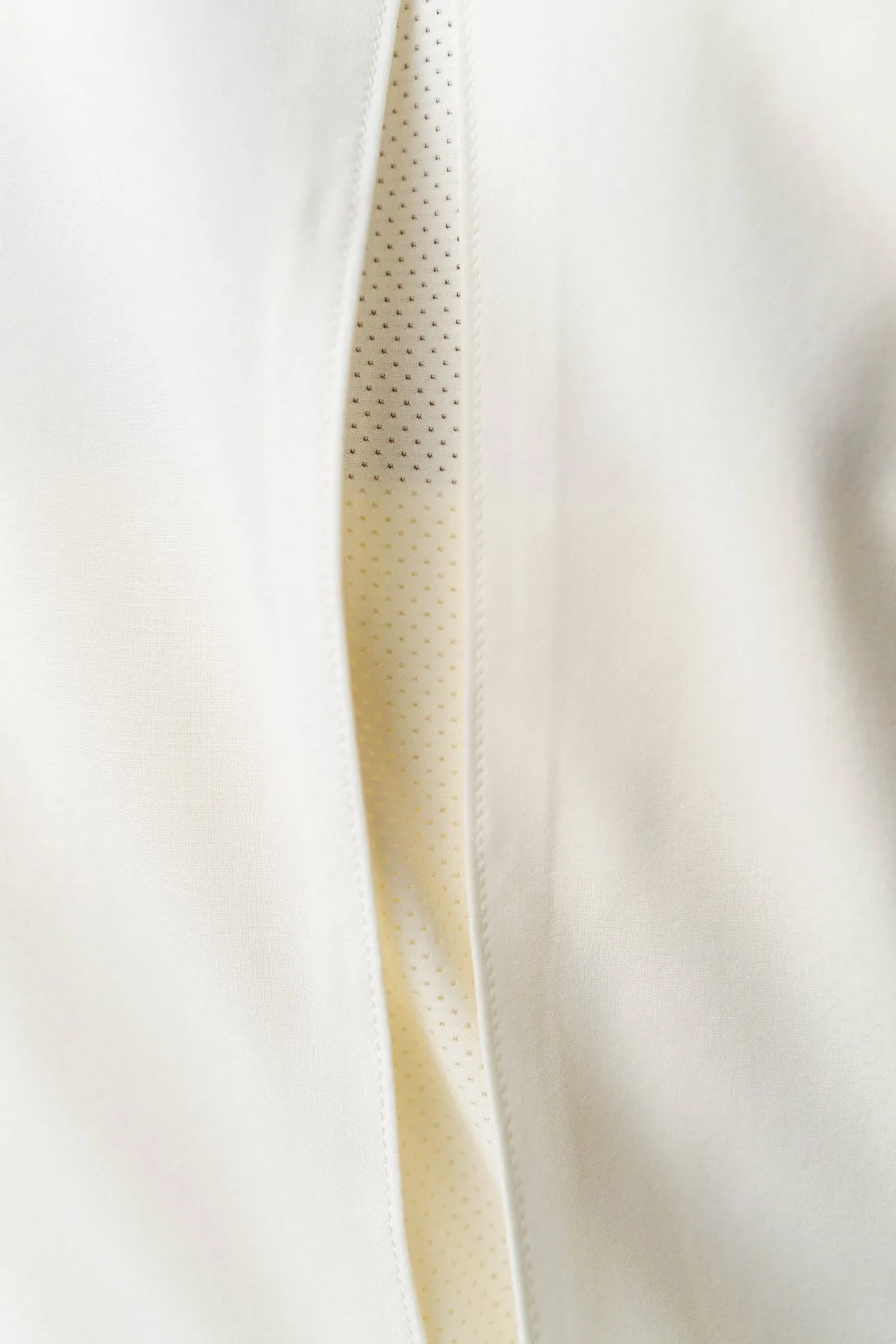 Vitality Breeze® Windbreaker - Oat
